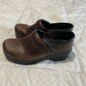 Dansko women’s clogs (European size 36)